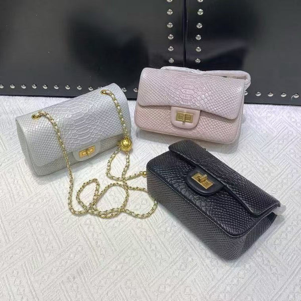 [PD0343 GOLD]20cm yak full grain leather python grain flap bag PD0343