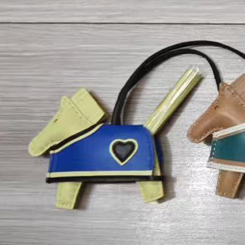[PZ0009] Horse with Cape Hand-made sheepskin real leather Pony charm for bags PZ0009