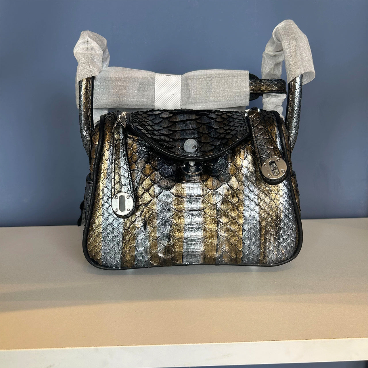 [PD0798]19cm Luxury Grade Leather Handbag Women's Crossbody Bag Shoulder Bag Sling Bag PD0798