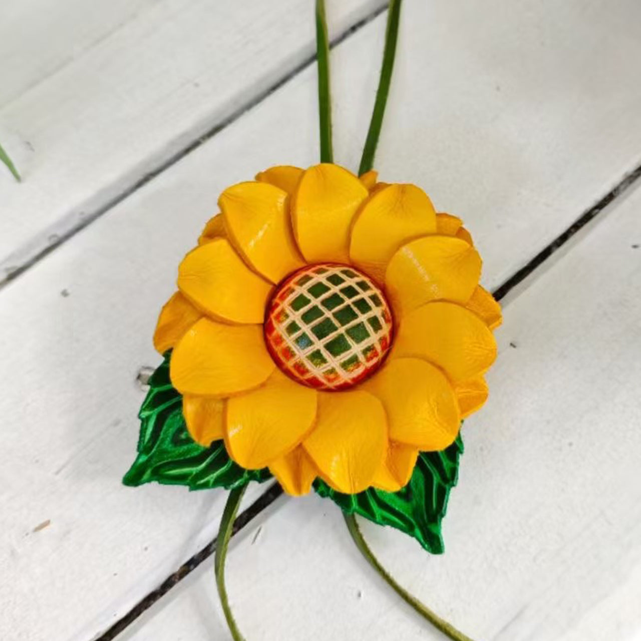[PD0817] Vegetable tanned cowhide handmade sunflower bag charm PD817