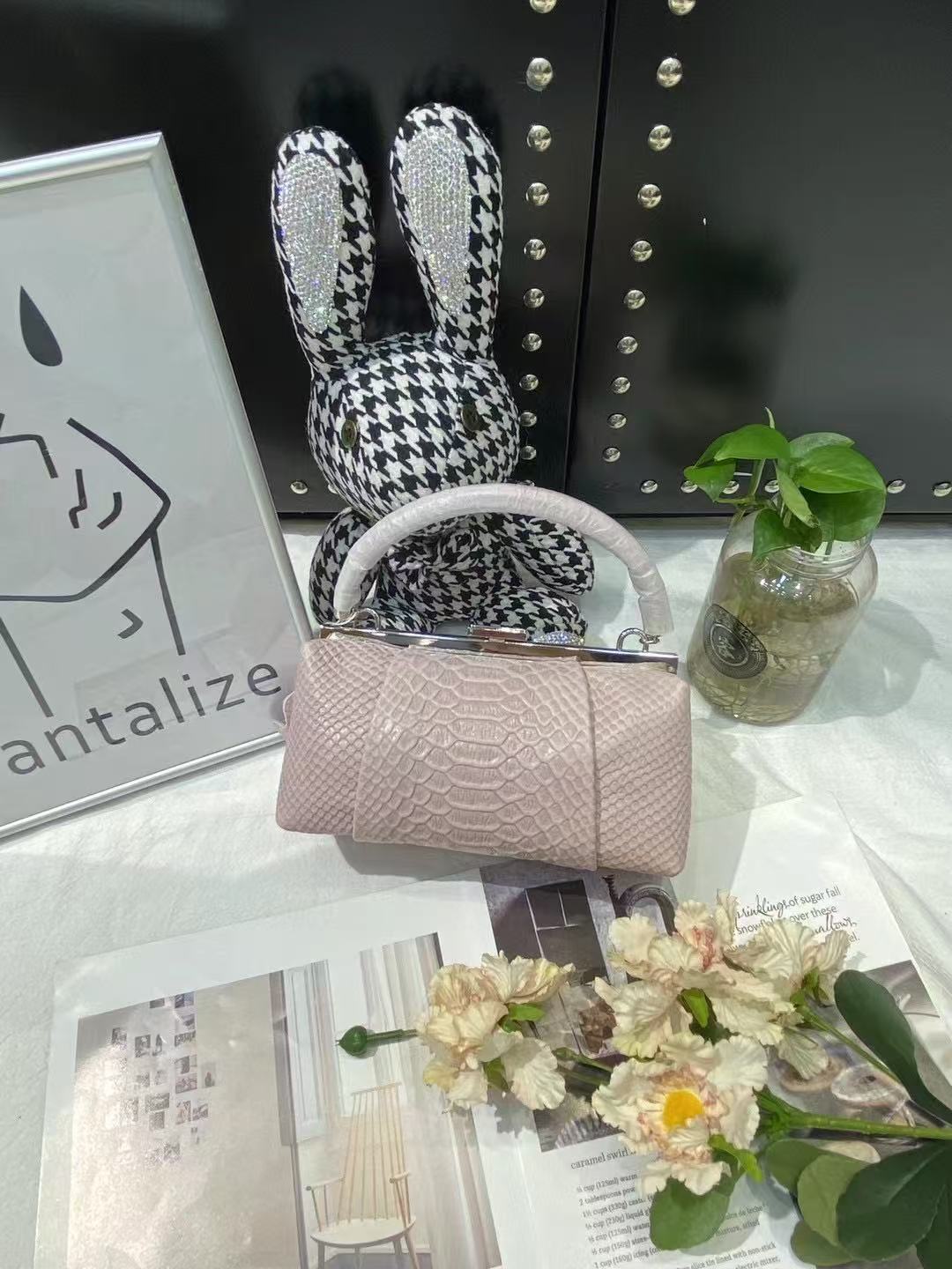 [PD0893] Premium yak leather dainty handbag water resistant stain resistant PD0893