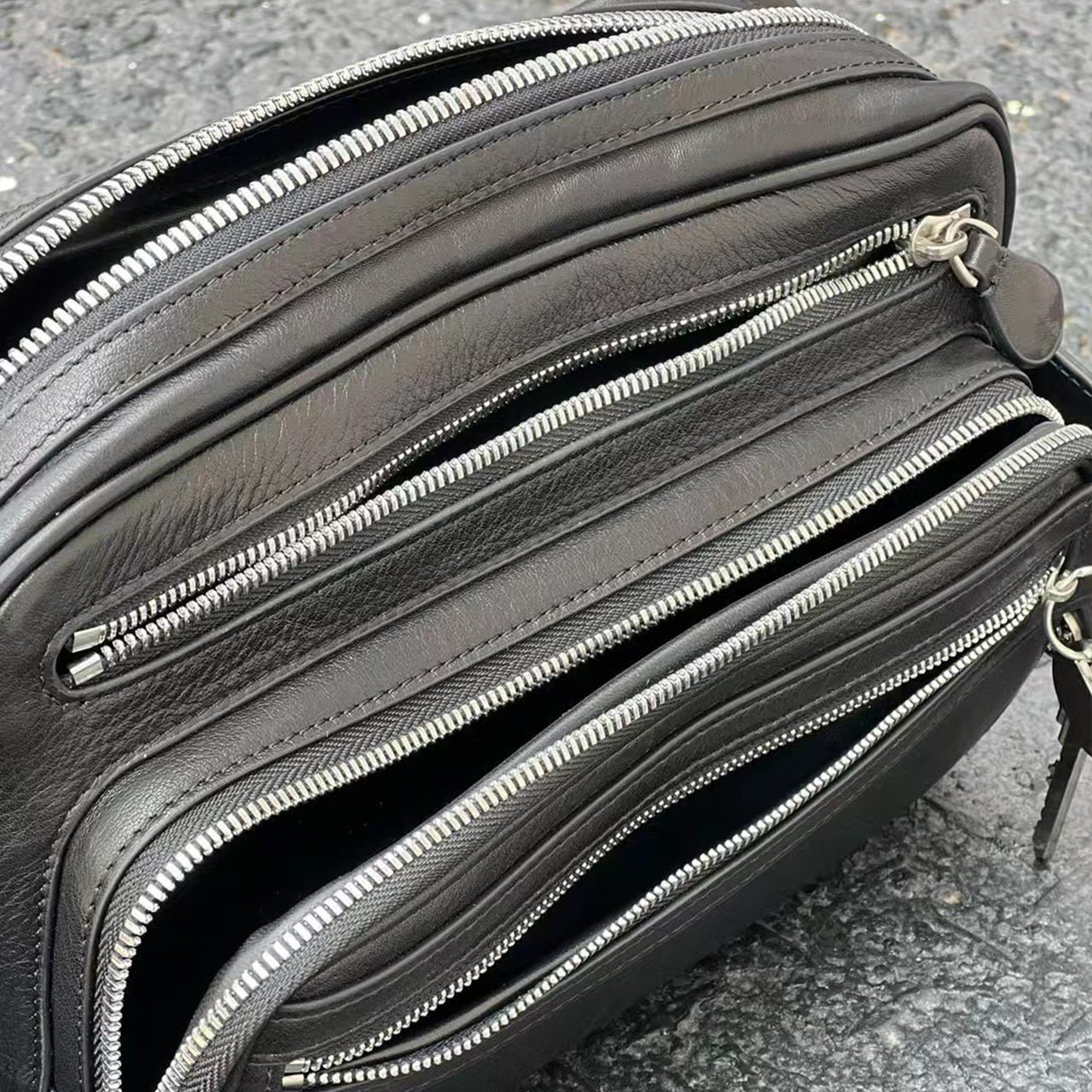 [PD0900]28cm Luxury-Grade Tree Sap Leather Camera Bag, Unisex Genuine Leather Handbag and Crossbody Bag PD0900