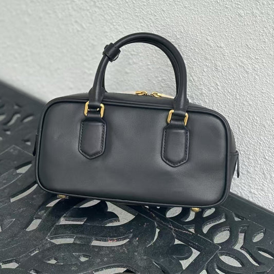 [PD0902] Premium bowling Boston top grain cowhide size 27 crossbody PD0902