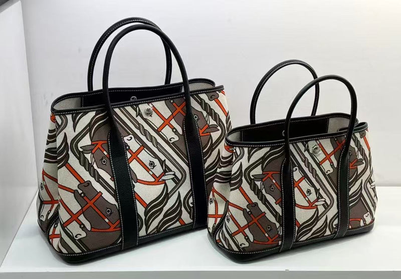 [PD0913]Garden style graffiti designed handbag canvas with Leather size 30 size 36 PD0913