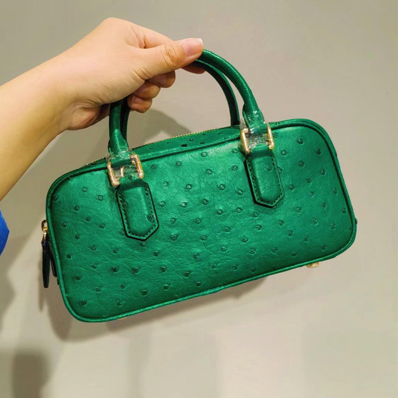 [PD1019] Handcrafted premium genuine ostrich leather elegant Boston crossbody bag 22cm PD1019