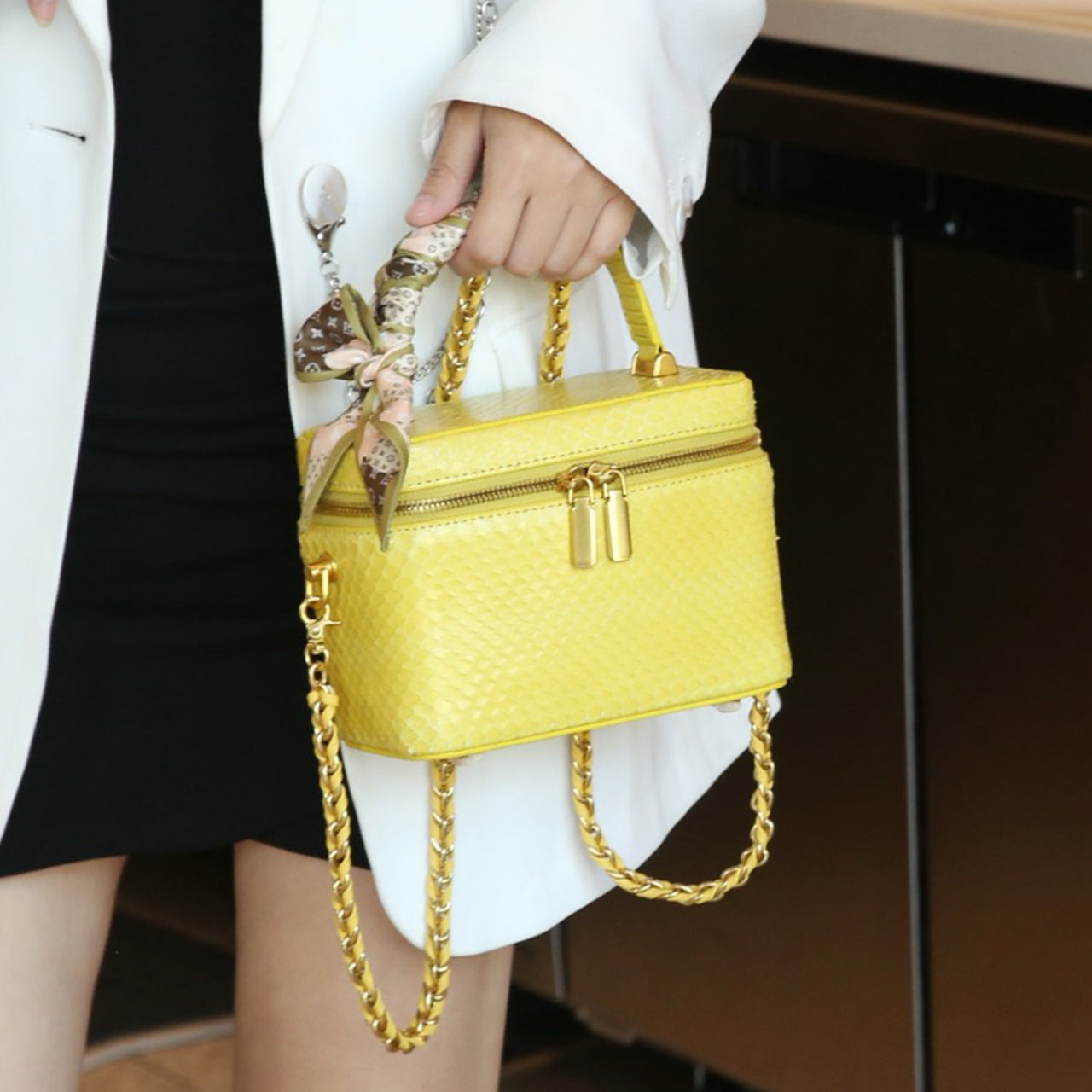 [PD1020] Real Snakeskin Box chain strap crossbody handbag can fit cellphone everyday bag 18cm PD1020