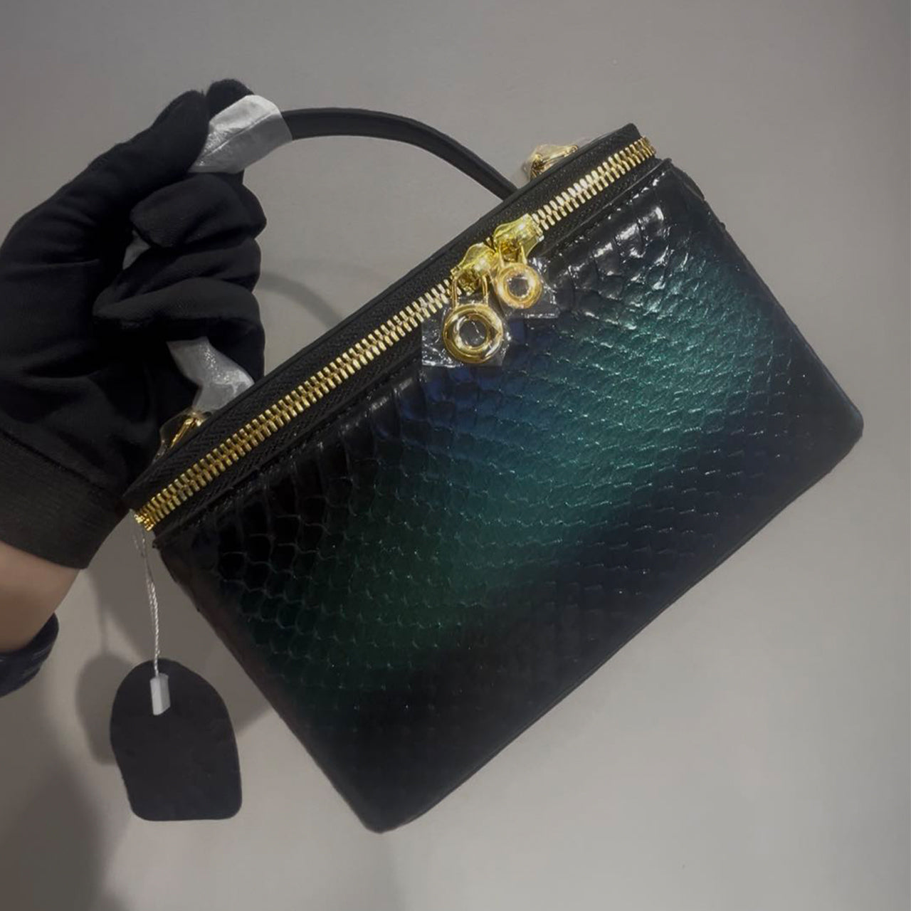 [PD1041] Full delicate snakeskin vanity bag size 18cm can fit cellphone with adjustable sling PD1041