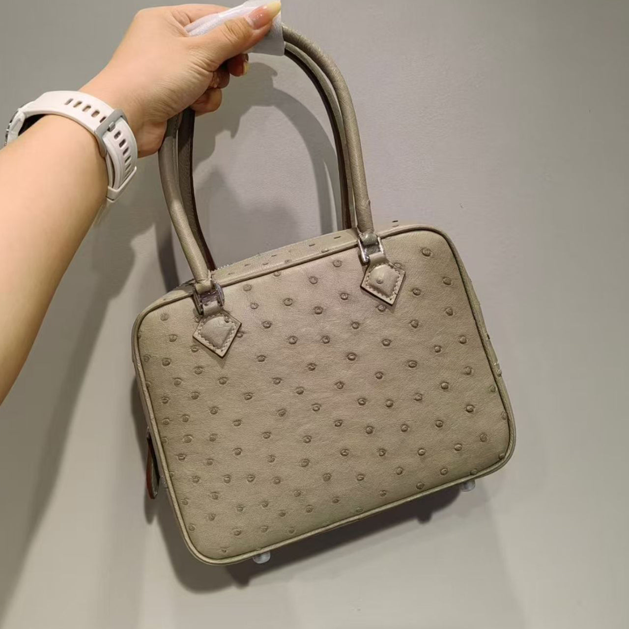 [PD1061] High end Handmade wax stitches premium Full Orstrich leather Plume style crossbody handbag  PD1061