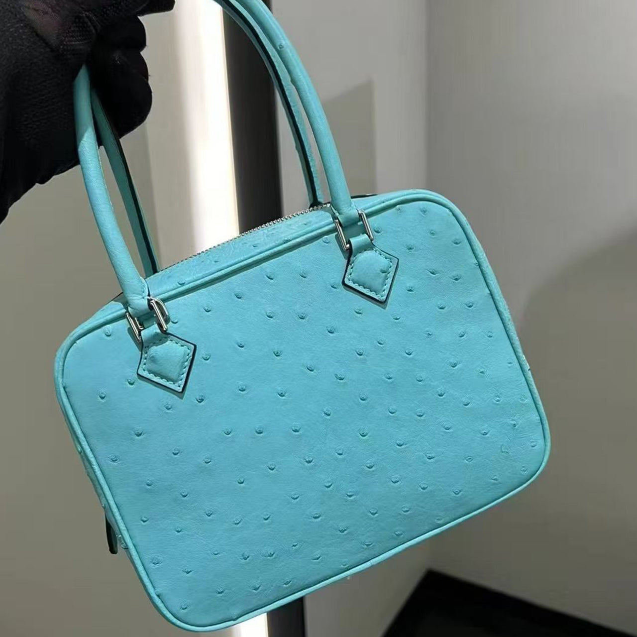 [PD1061] High end Handmade wax stitches premium Full Orstrich leather Plume style crossbody handbag  PD1061