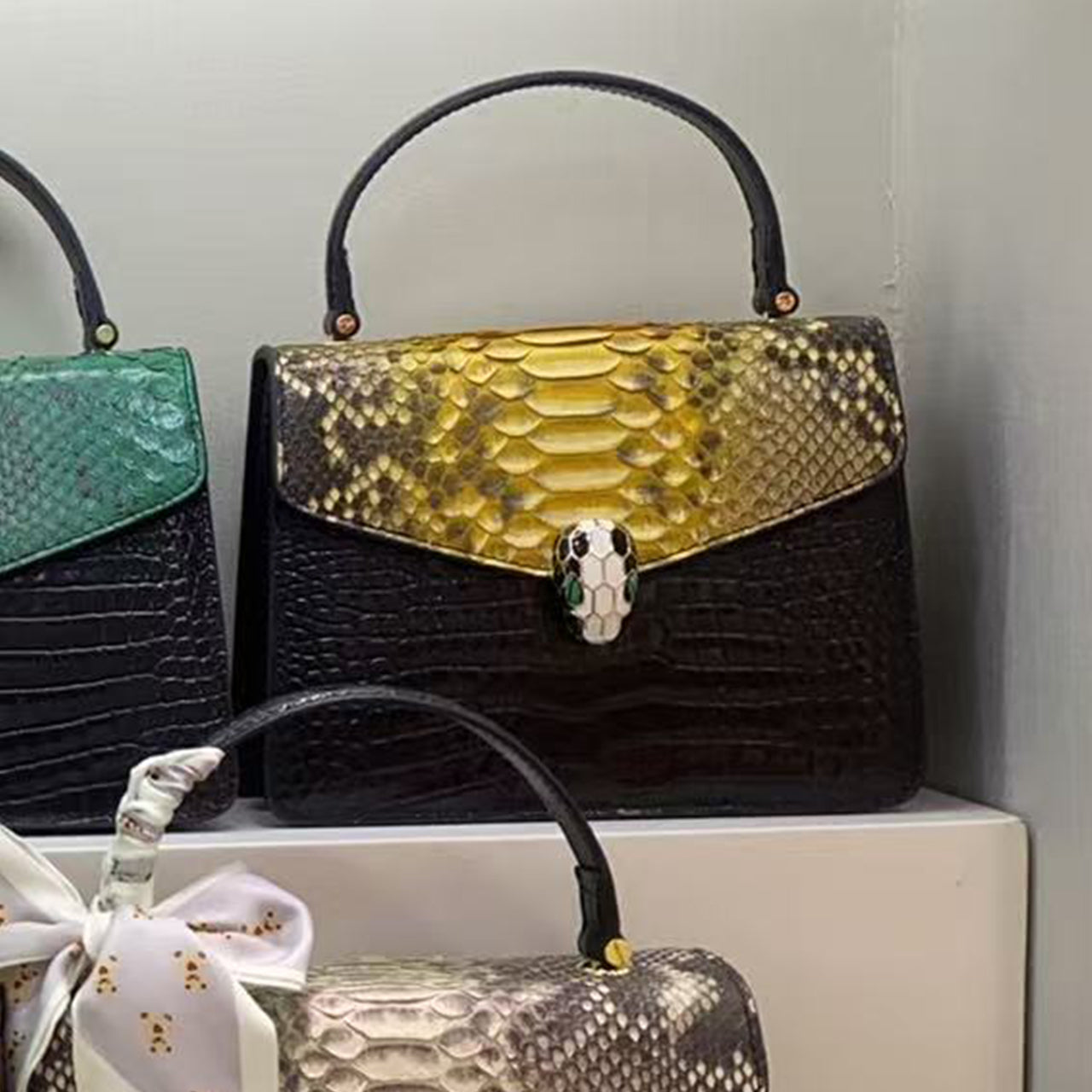 [PD1076] High-Quality Women's Top-Handle Flap Bag in Python & Cowhide Leather with Adjustable Shoulder/Crossbody Strap PD1076