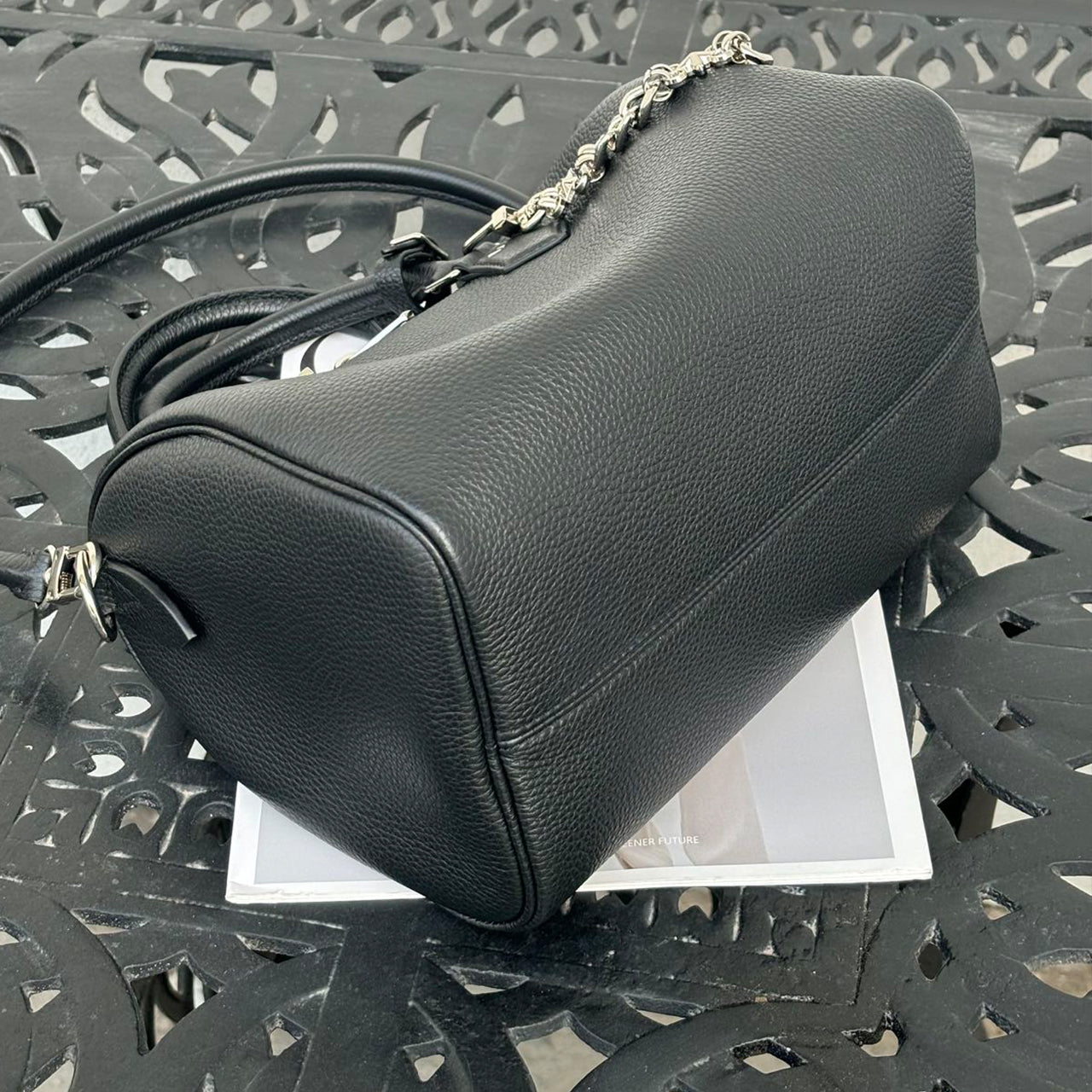 [PD1118] Classic Boston Handbag – Premium Top-Grain Cowhide Leather, Large Capacity, Soft Leather, Suitable for Shoulder or Crossbody Wear PD1118