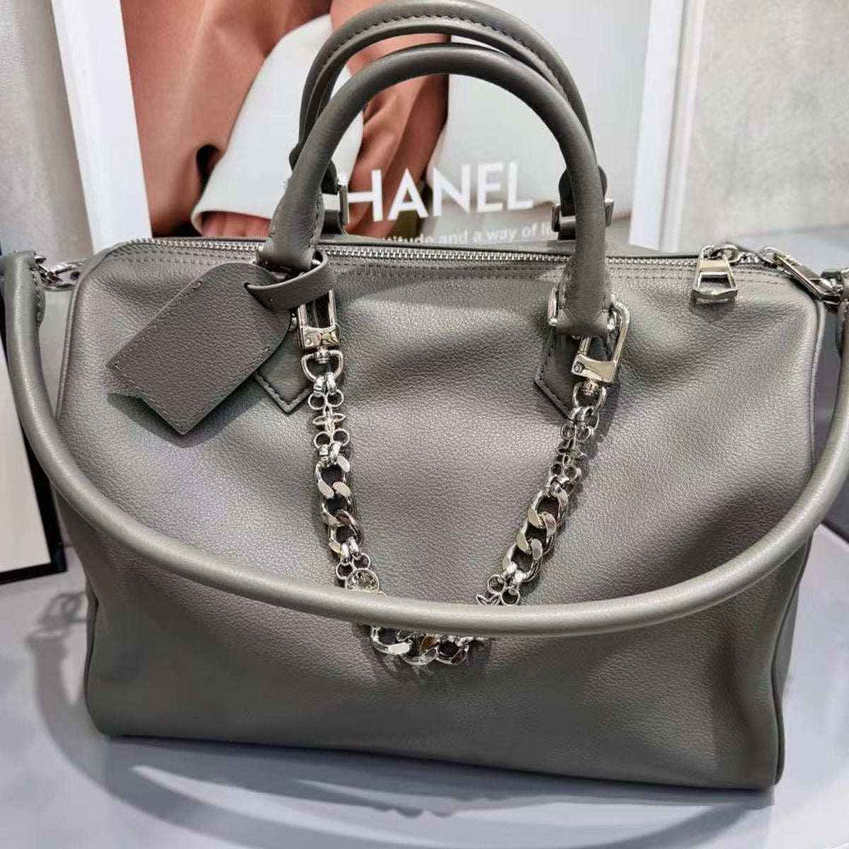 [PD1118 Large size] Top-grain calfskin Boston bag, large size, genuine leather—can be carried by hand or worn crossbody PD1118