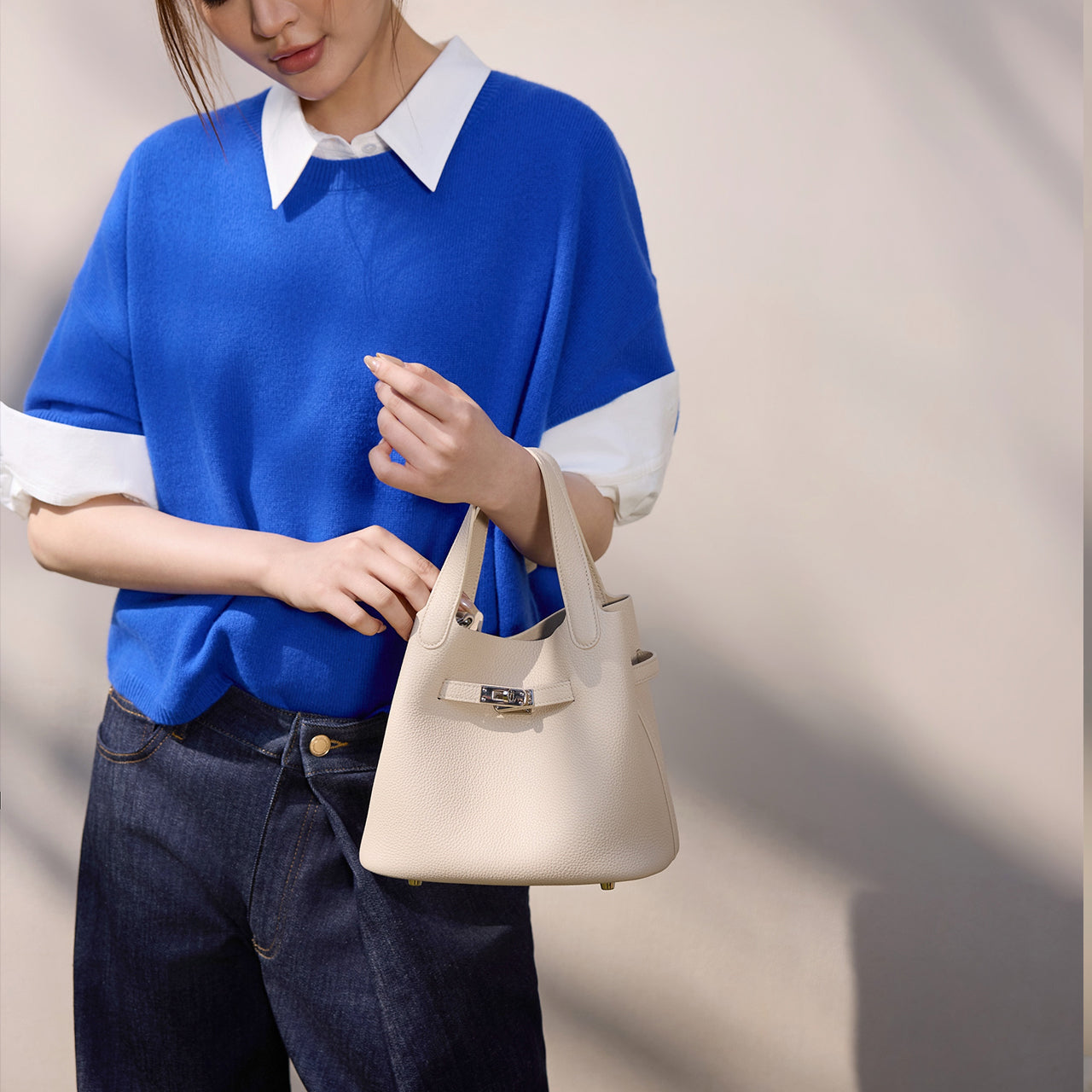 [PD1137] Luxury Premium Top-Grain Cowhide Leather Bucket Bag | High-Quality Togo Leather Shoulder/Crossbody/Sling Bag | Giftable Genuine Leather Handbag PD1137