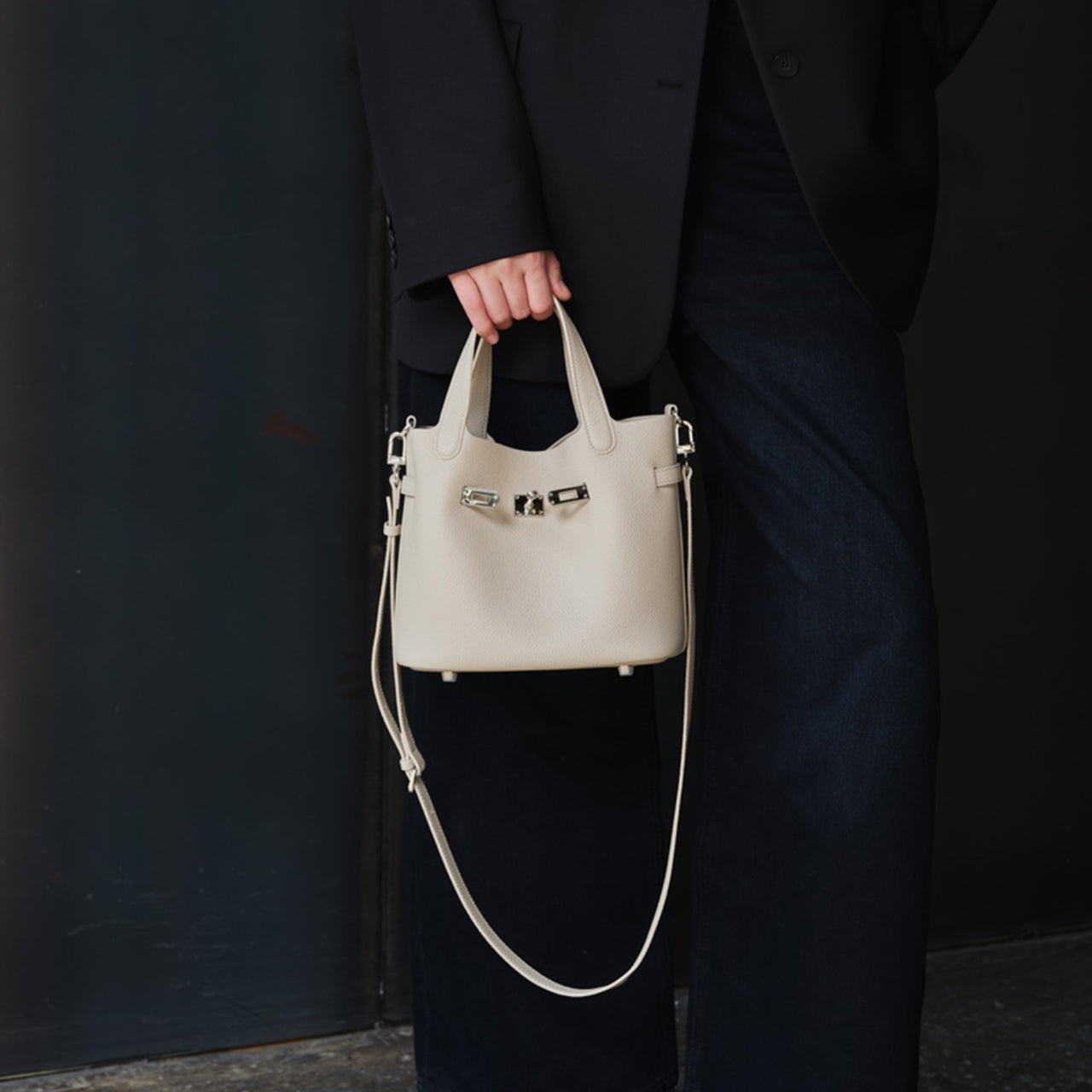 [PD1137] Luxury Premium Top-Grain Cowhide Leather Bucket Bag | High-Quality Togo Leather Shoulder/Crossbody/Sling Bag | Giftable Genuine Leather Handbag PD1137