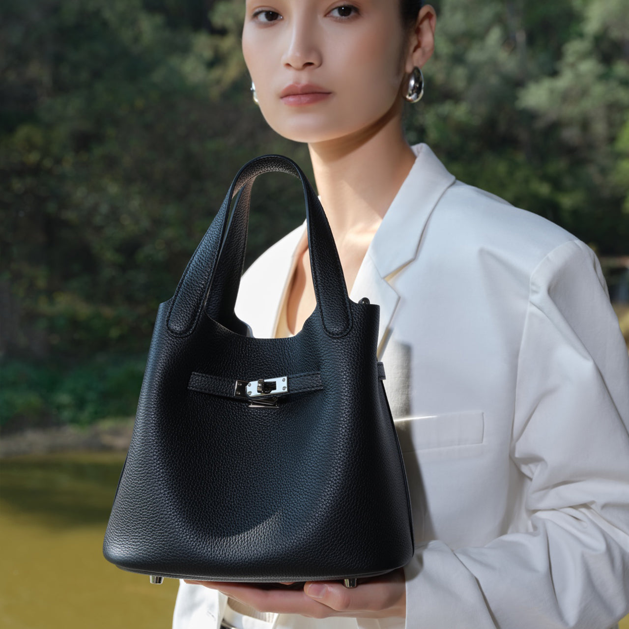 [PD1137] Luxury Premium Top-Grain Cowhide Leather Bucket Bag | High-Quality Togo Leather Shoulder/Crossbody/Sling Bag | Giftable Genuine Leather Handbag PD1137