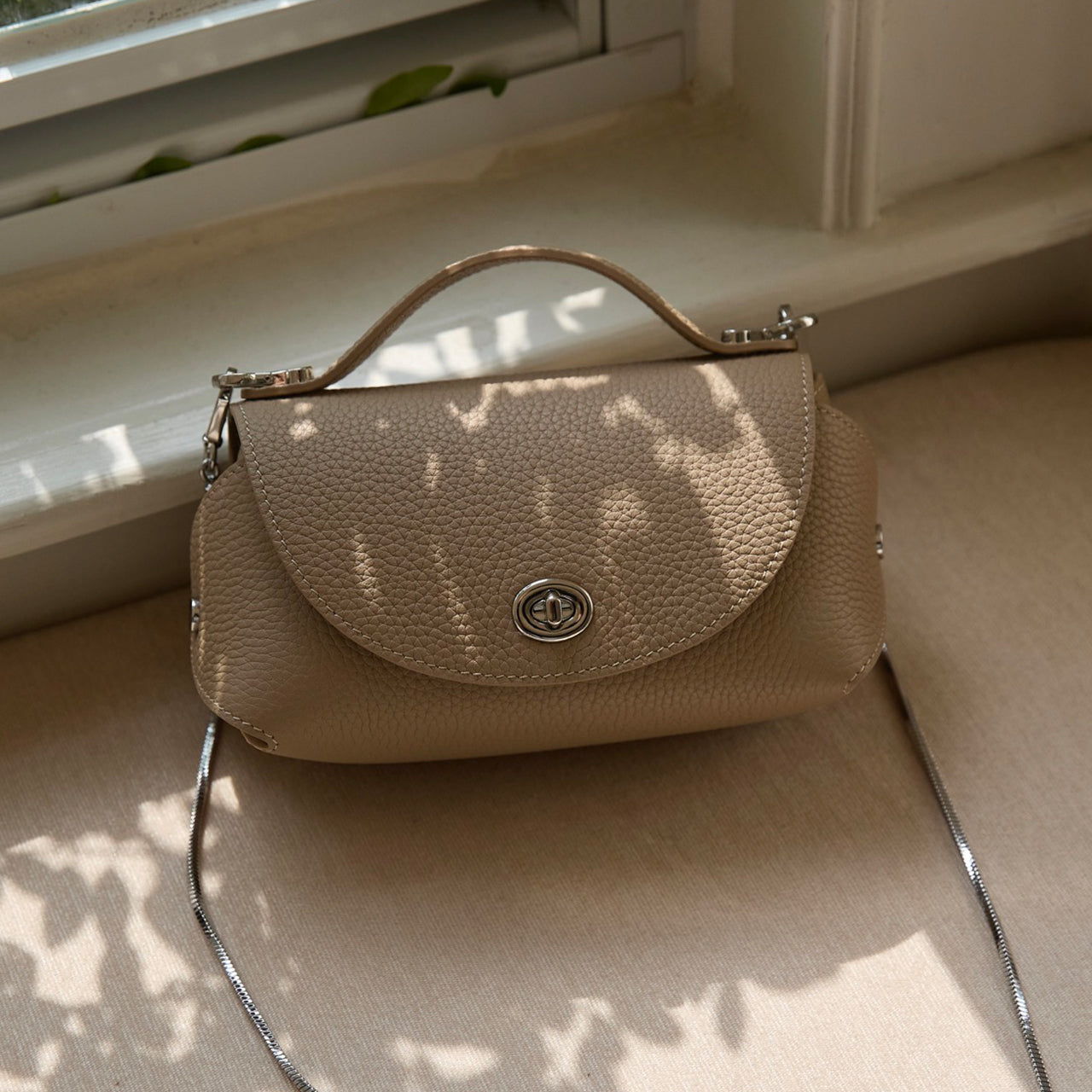 [PD1138] 19cm Italian TC Top Grain Leather Mini Soft Flap Chain Bag, Handmade 2-Way Crossbody Handbag for Women, Durable for Hot Humid Weather PD1138