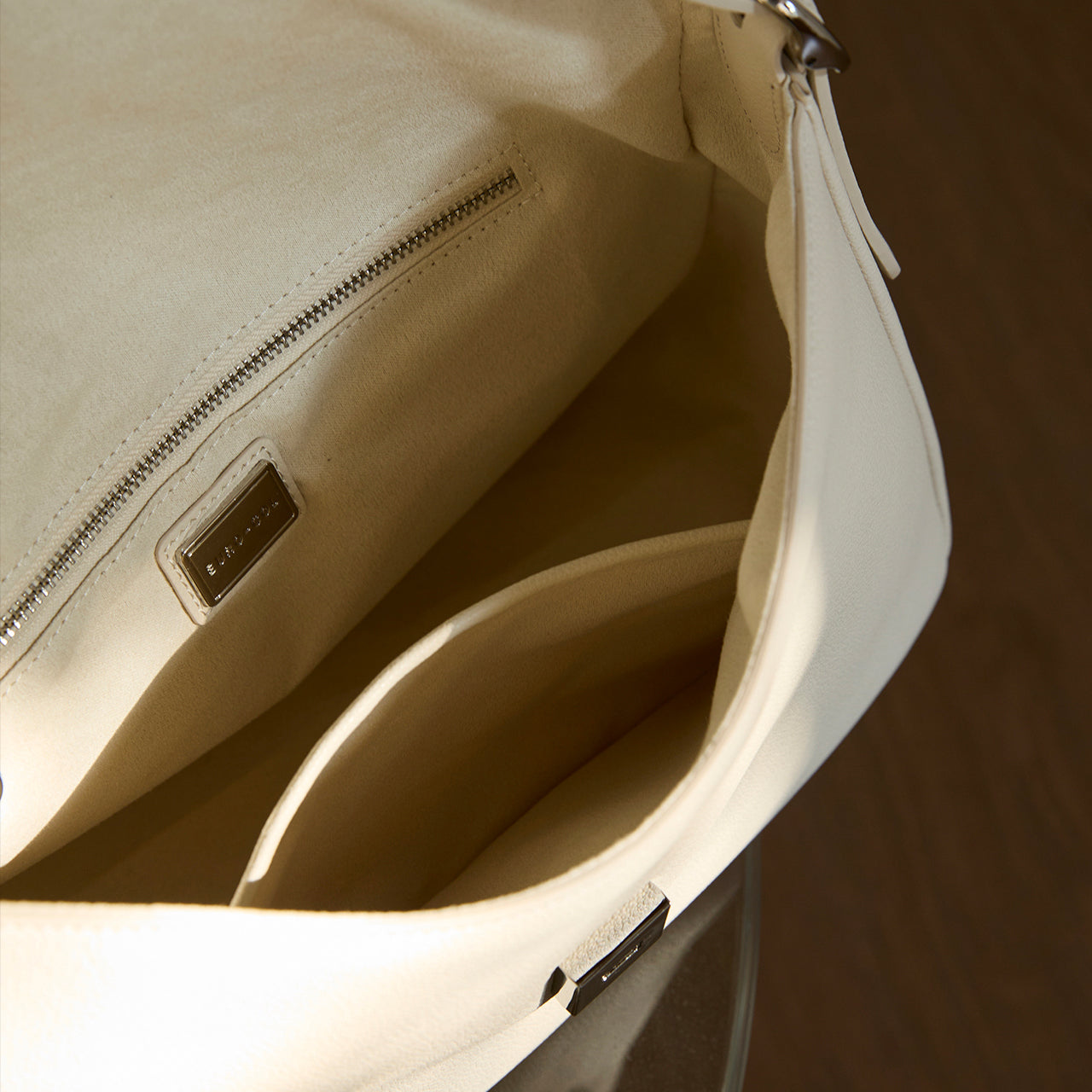 [PD1143] Top Grain Cowhide Leather Flap Shoulder & Crossbody Bag, Small Pebble Grain, Genuine Leather Sling bag, Classic Women's Crossbody Bag PD1143