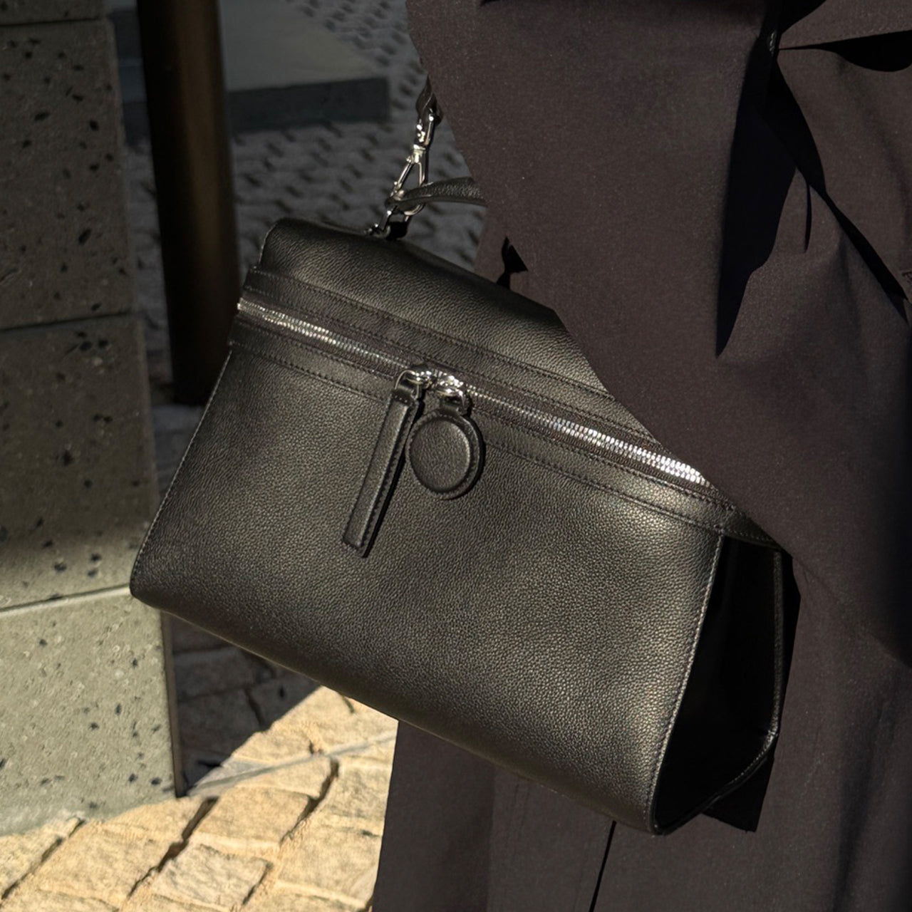 [PD1155] Top-grade grain cowhide leather with lychee texture — genuine leather handbag, shoulder bag, crossbody bag, elegant messenger bag PD1155
