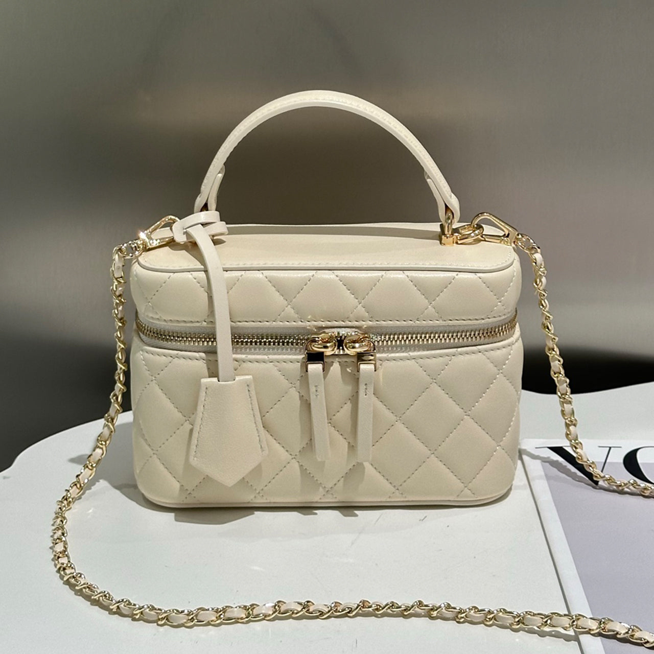 [PD1157] Women's lambskin leather handbag, shoulder bag and crossbody bag PD1157
