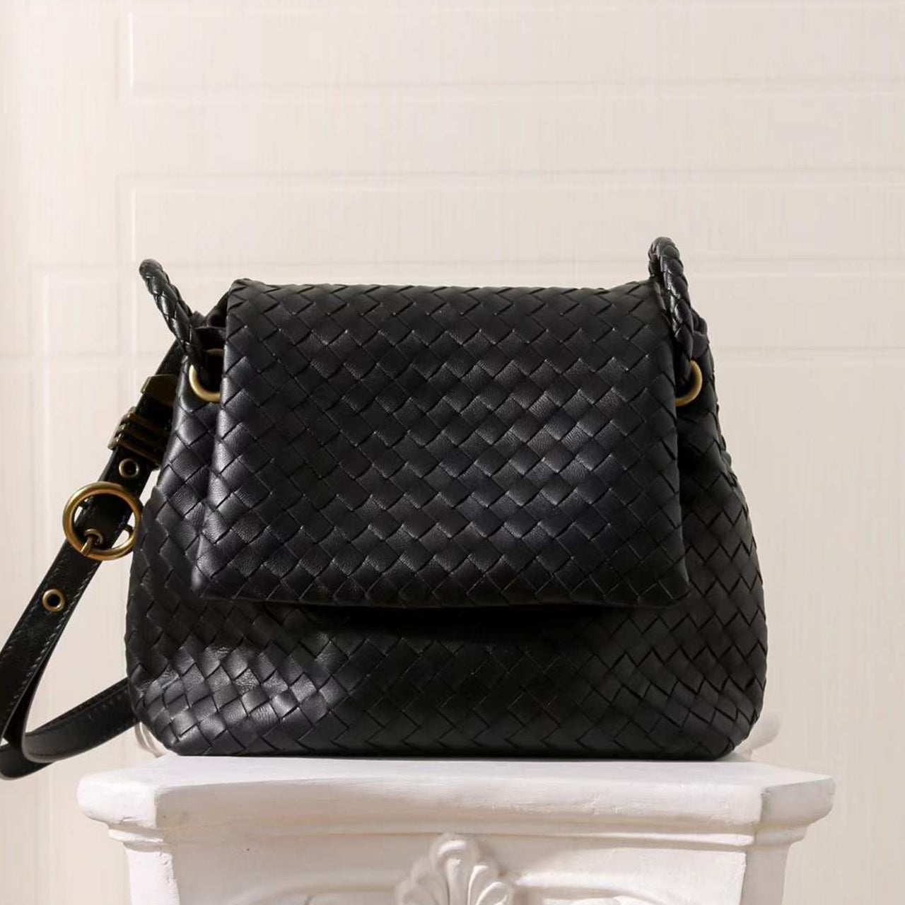 [PD1162] Sheepskin Leather Woven Flap Bag, Large Capacity Soft Genuine Leather Shoulder Crossbody Sling Bag PD1162