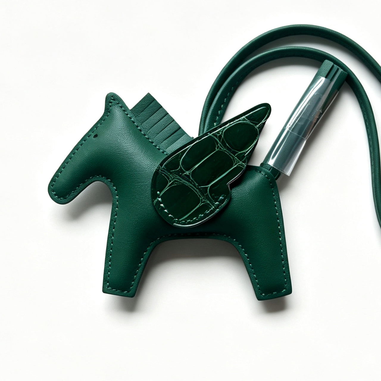 [PZ1165] Sheepskin Pegasus Bag Charm | Crocodile Leather Wings Luxury Pendant PZ1165