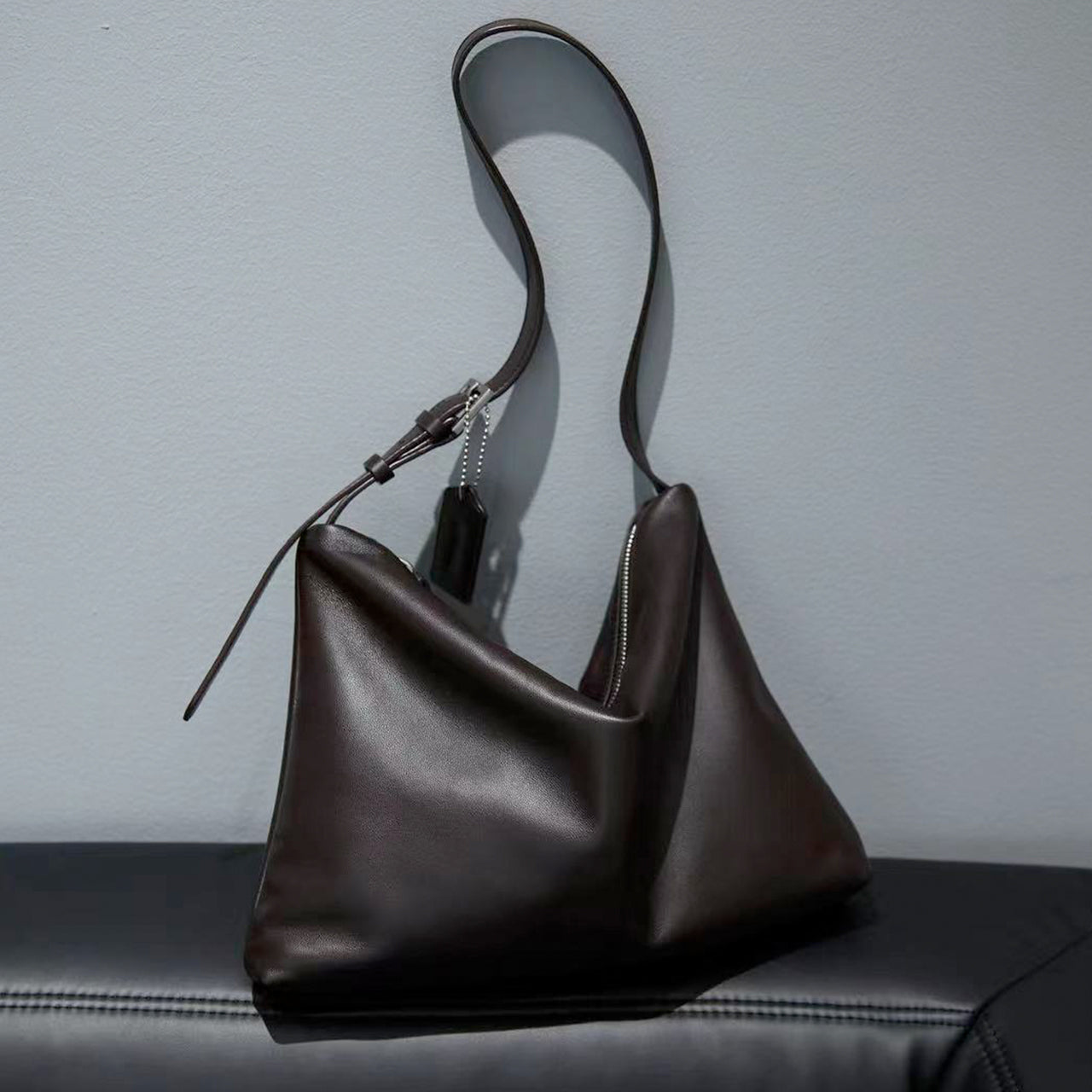 [PD1176] Top-Grain Sheep Leather Tote Shoulder & Crossbody Bag PD1176