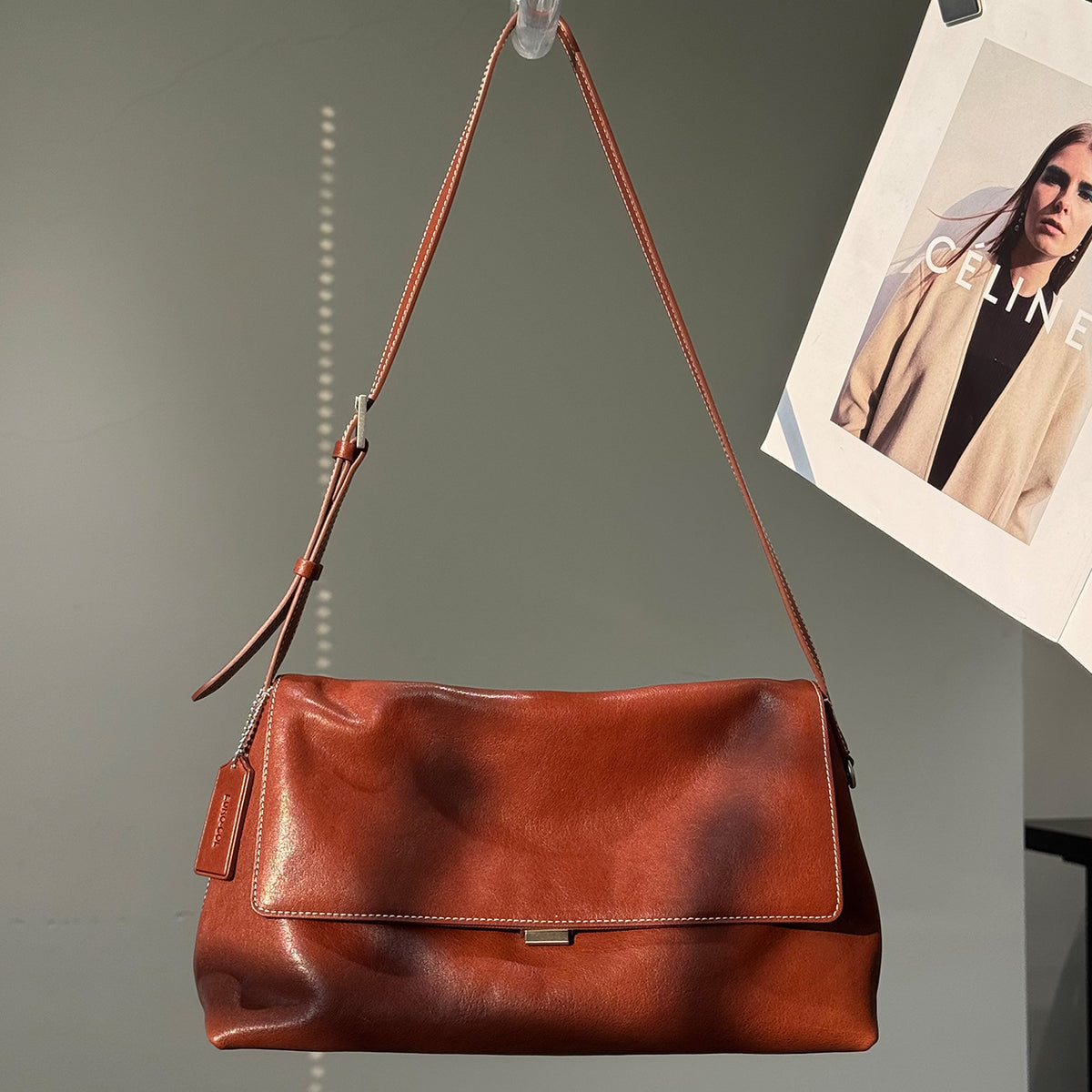 [PD1187] Women's Full-Grain Vegetable-Tanned Cowhide Leather Flap Handbag with Shoulder & Crossbody Sling Strap PD1187