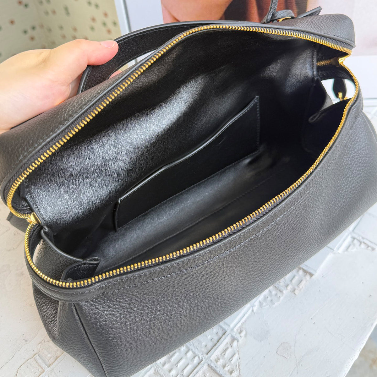 [PD1211] Women's All Leather Full Grain Pebbled Cowhide Handbag with Sheep Leather Lining – Multi Way Gold Lock Crossbody Bag with Detachable Straps PD1211