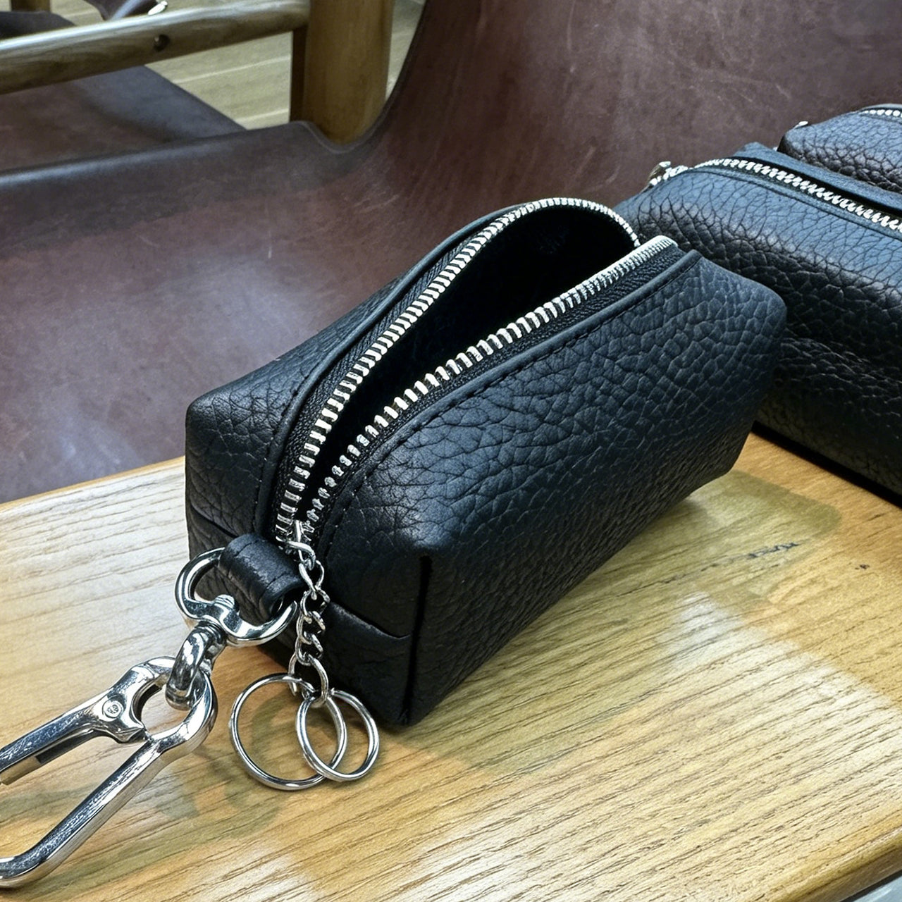 [PZ0010] Cream Strip Cow Leather Divider Storage Pouch, Litchi Grain Mini Key Lipstick Earbud Bag, Portable Insert Purse Matches Large Handbags for Internal Organization PZ0010
