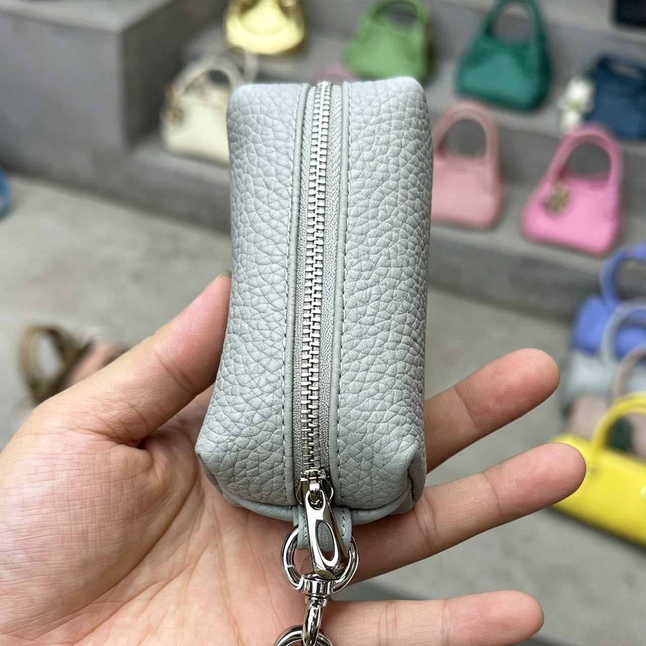 [PZ0010] Cream Strip Cow Leather Divider Storage Pouch, Litchi Grain Mini Key Lipstick Earbud Bag, Portable Insert Purse Matches Large Handbags for Internal Organization PZ0010