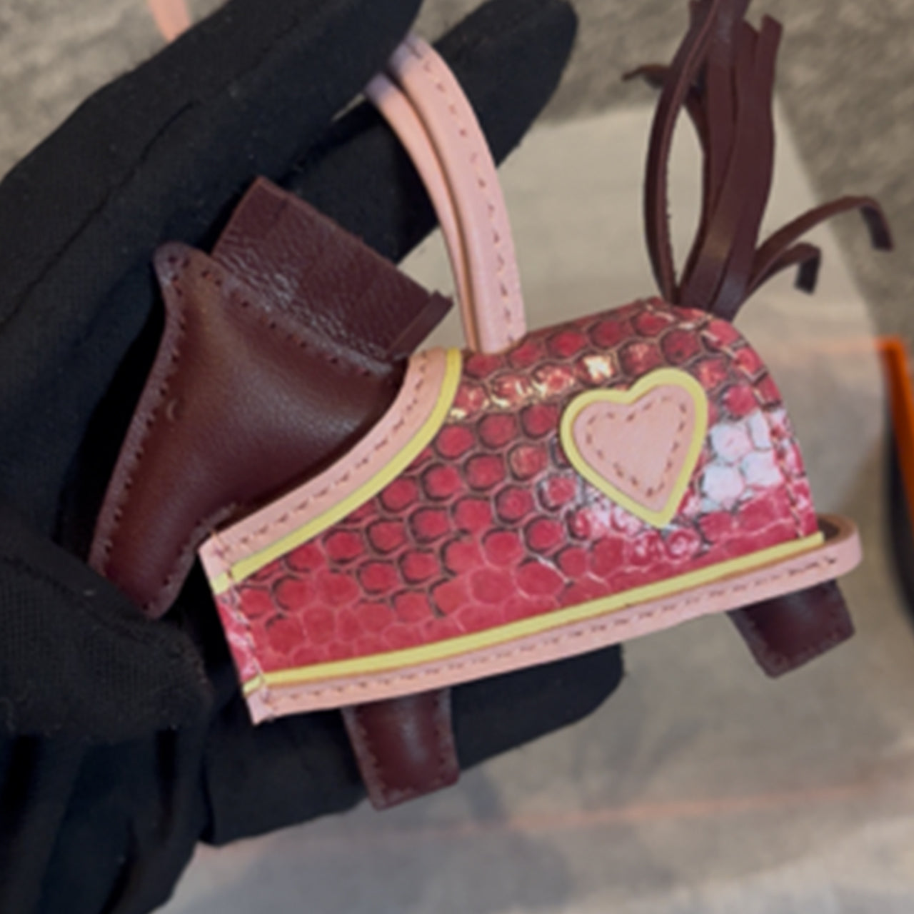 [PZ1072] Luxury handmade genuine crocodile leather genuine snakeskin Horse charm for bag full leather PZ1072