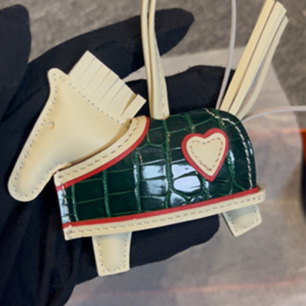 [PZ1072] Luxury handmade genuine crocodile leather genuine snakeskin Horse charm for bag full leather PZ1072